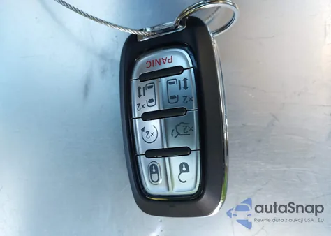 2020 Chrysler Pacifica Touring z USA, uszkodzony, nr VIN 2C4RC1FG3LR197460